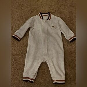 Disney Baby Winnie the Pooh Long Sleeve Romper with zipper